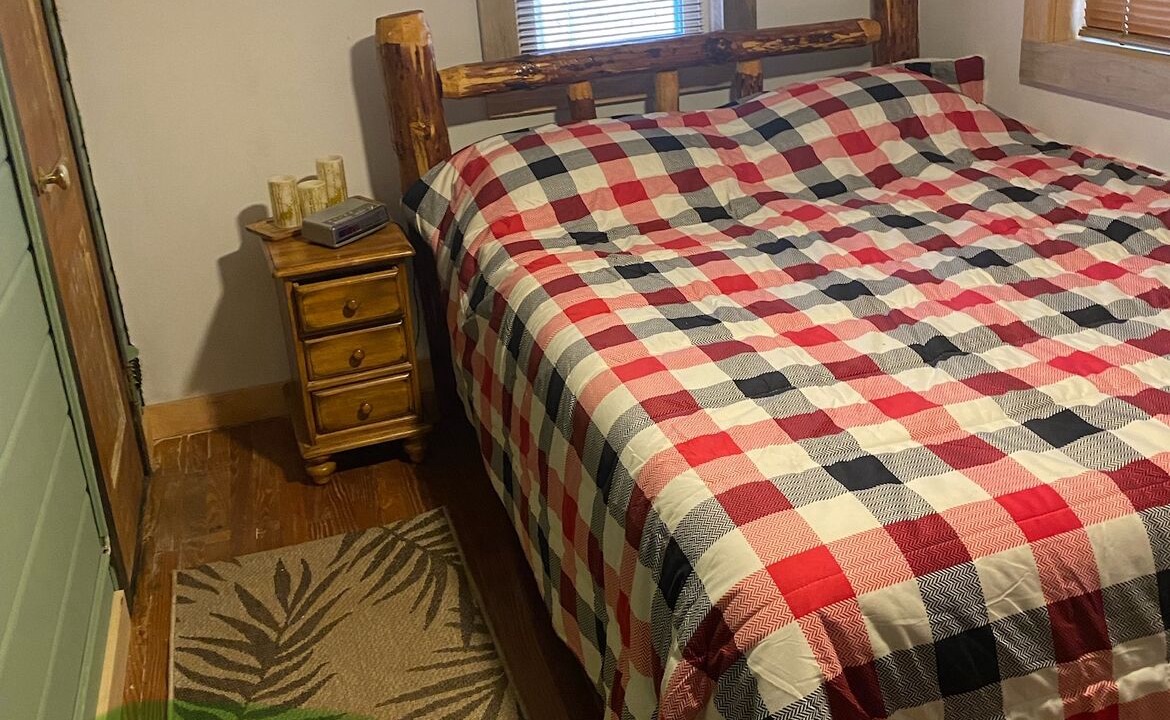 Photo of Bedroom in Ashland