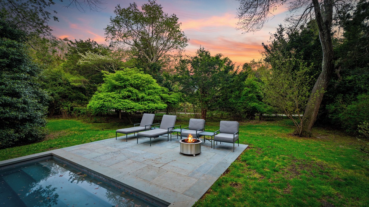 Photo of Outdoor in Bellport