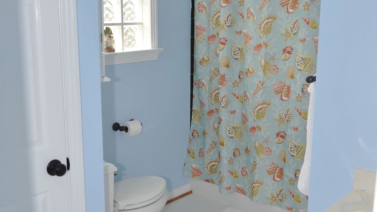 Photo of Bathroom in Croatan Beach