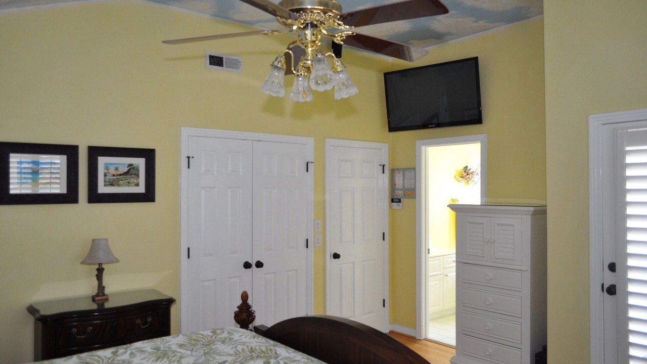 Photo of Bedroom in Croatan Beach