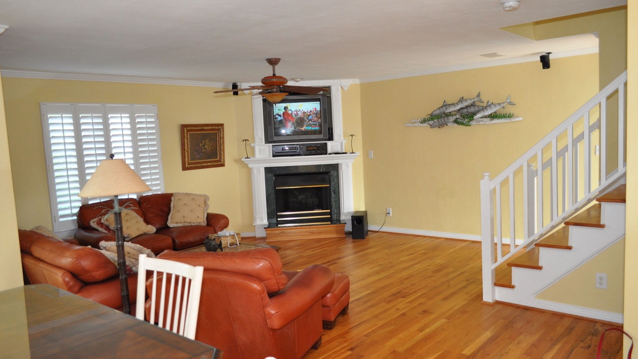 Photo of Livingroom in Croatan Beach
