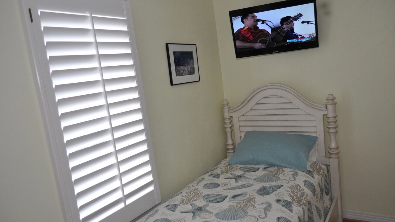 Photo of Bedroom in Croatan Beach