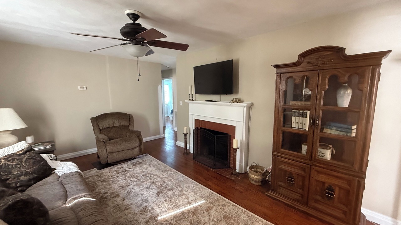 Photo of Livingroom in Marion