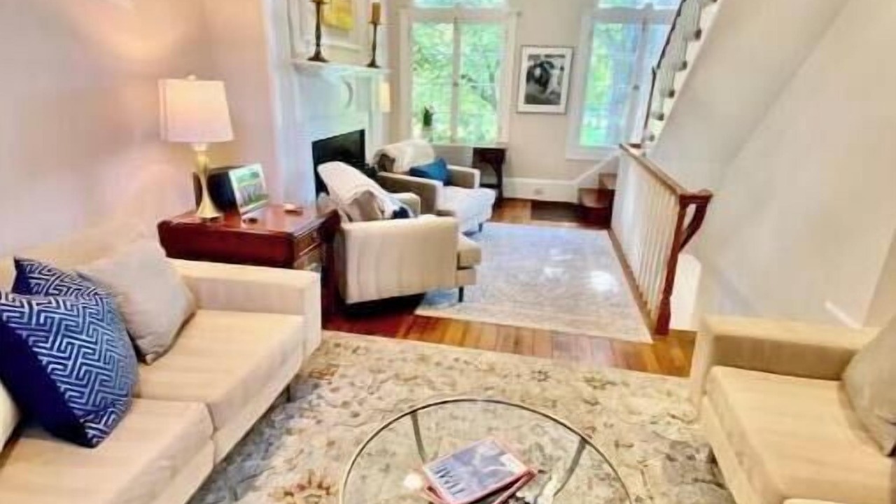 Photo of Livingroom in Georgetown