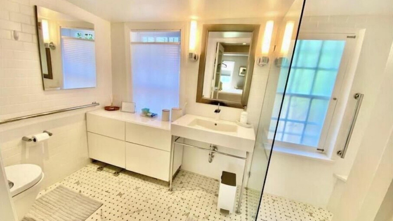 Photo of Bathroom in Georgetown
