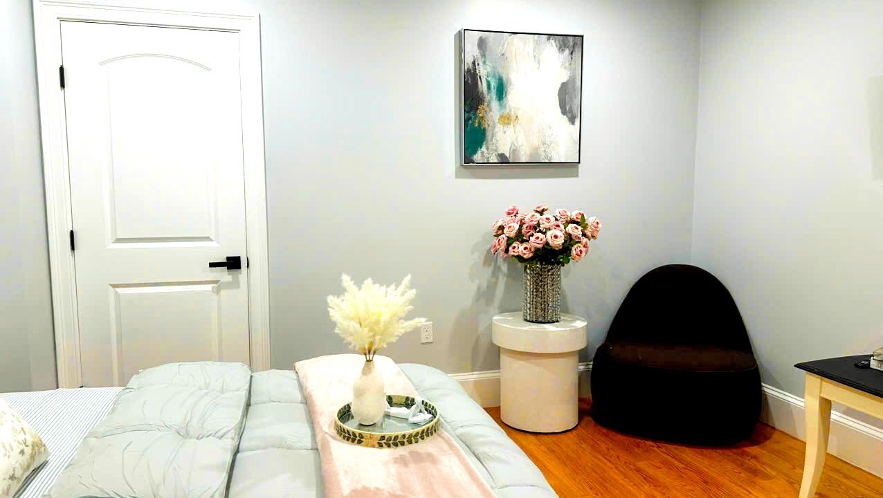 Photo of Bedroom in Meeting House Hill