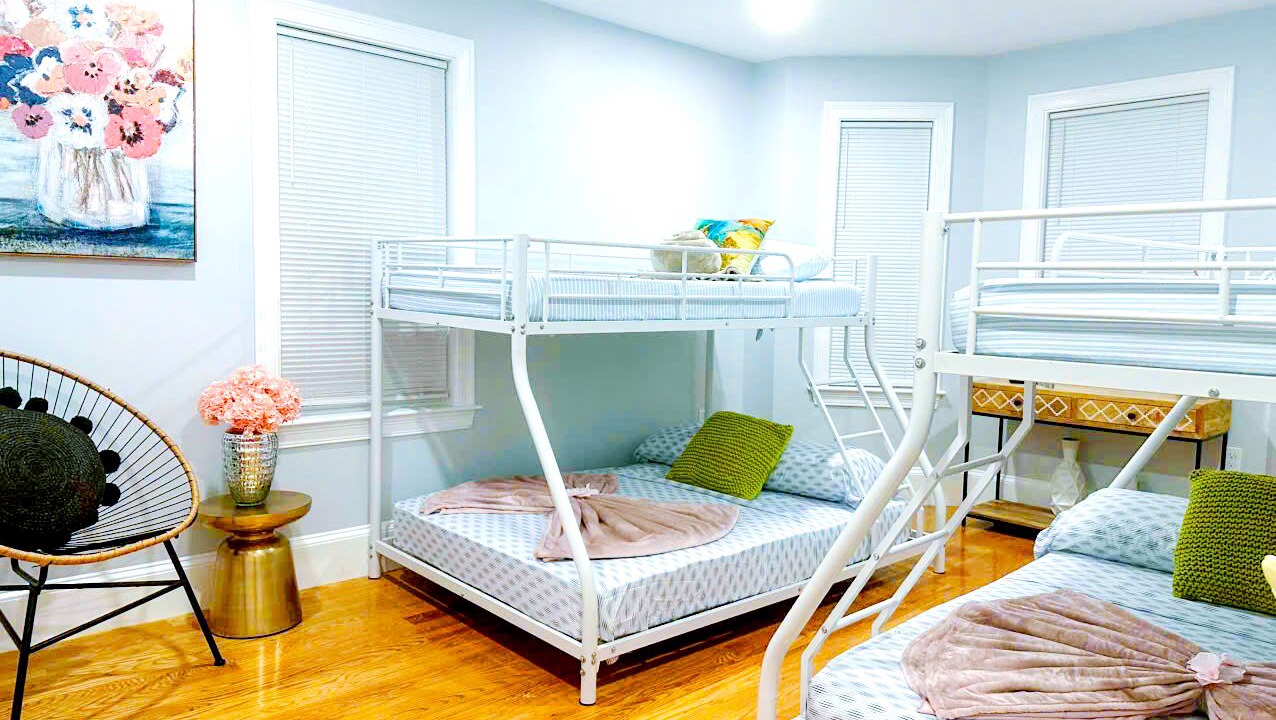 Photo of Bedroom in Meeting House Hill
