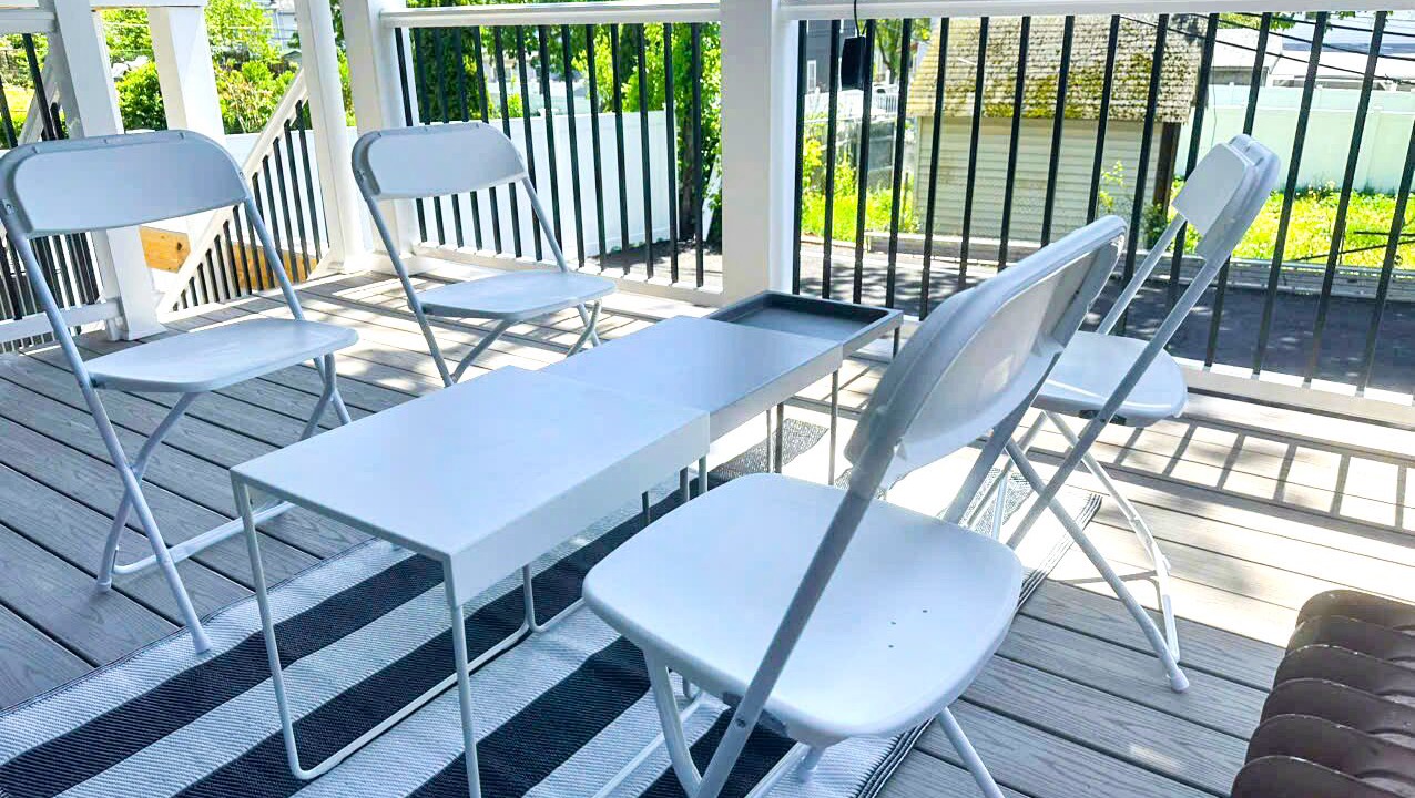 Photo of Patio Balcony in Meeting House Hill