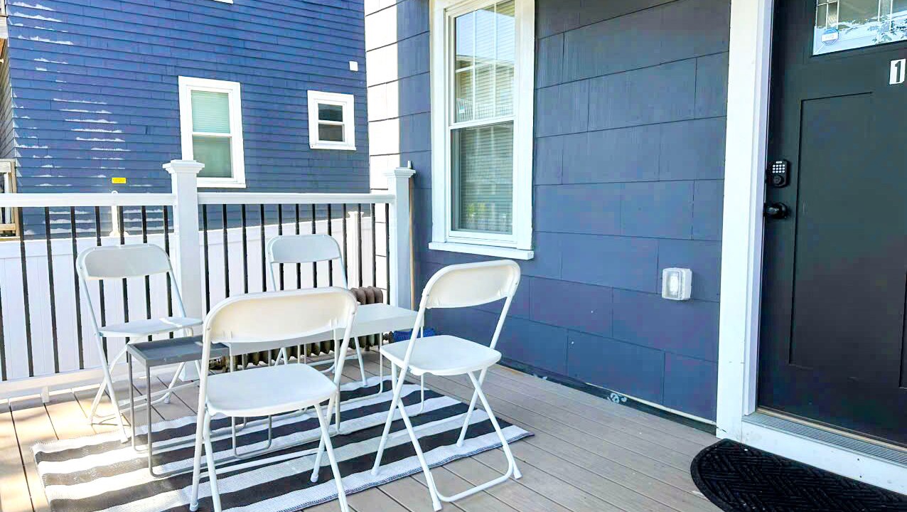 Photo of Outdoor in Meeting House Hill
