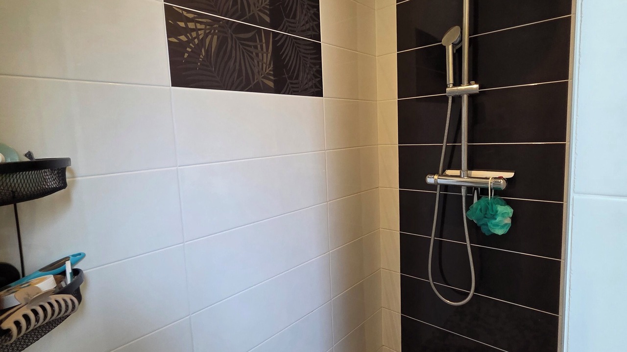 Photo of Bathroom in Pommeret