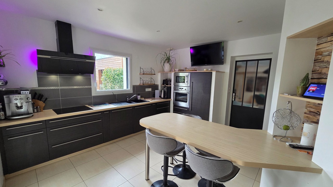Photo of Kitchen in Pommeret