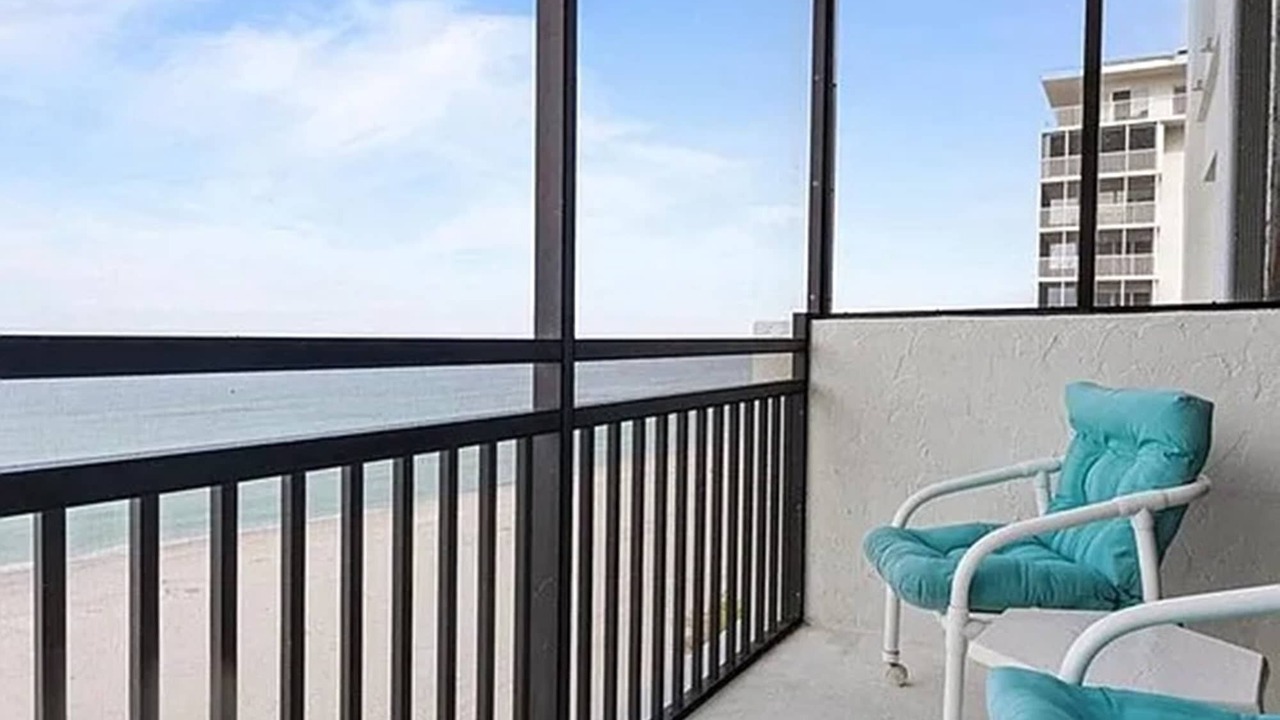 Photo of Outdoor in Golden Beach