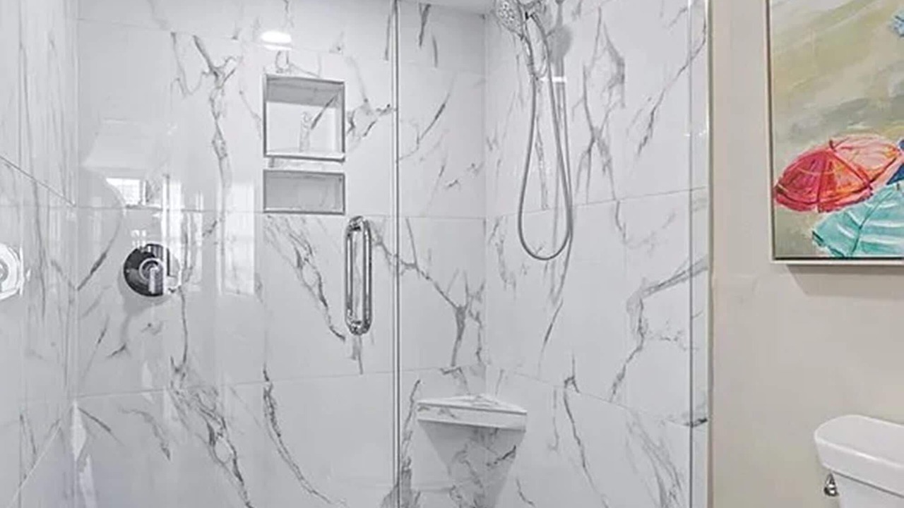 Photo of Bathroom in Golden Beach