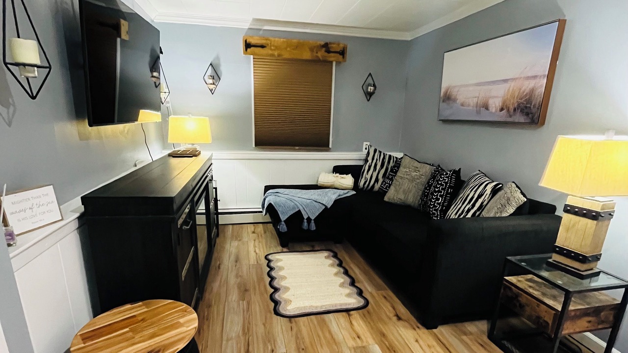 Photo of Livingroom in Nesconset