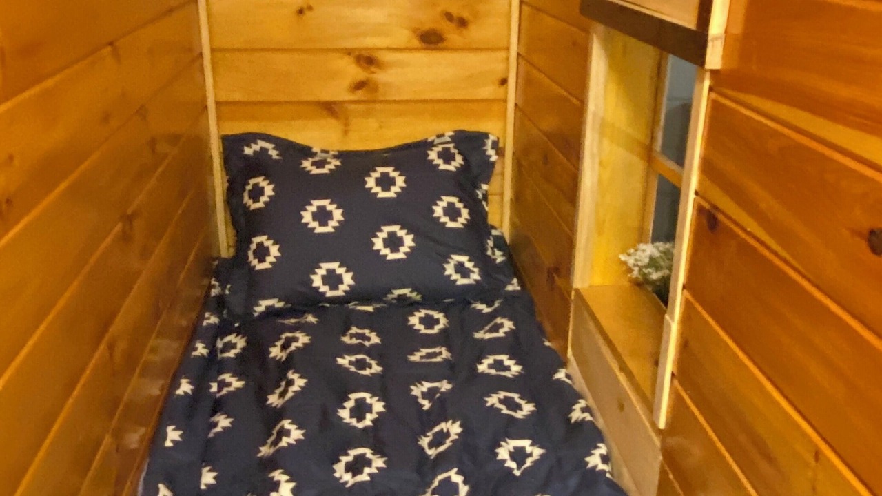 Photo of Bedroom in Arcade