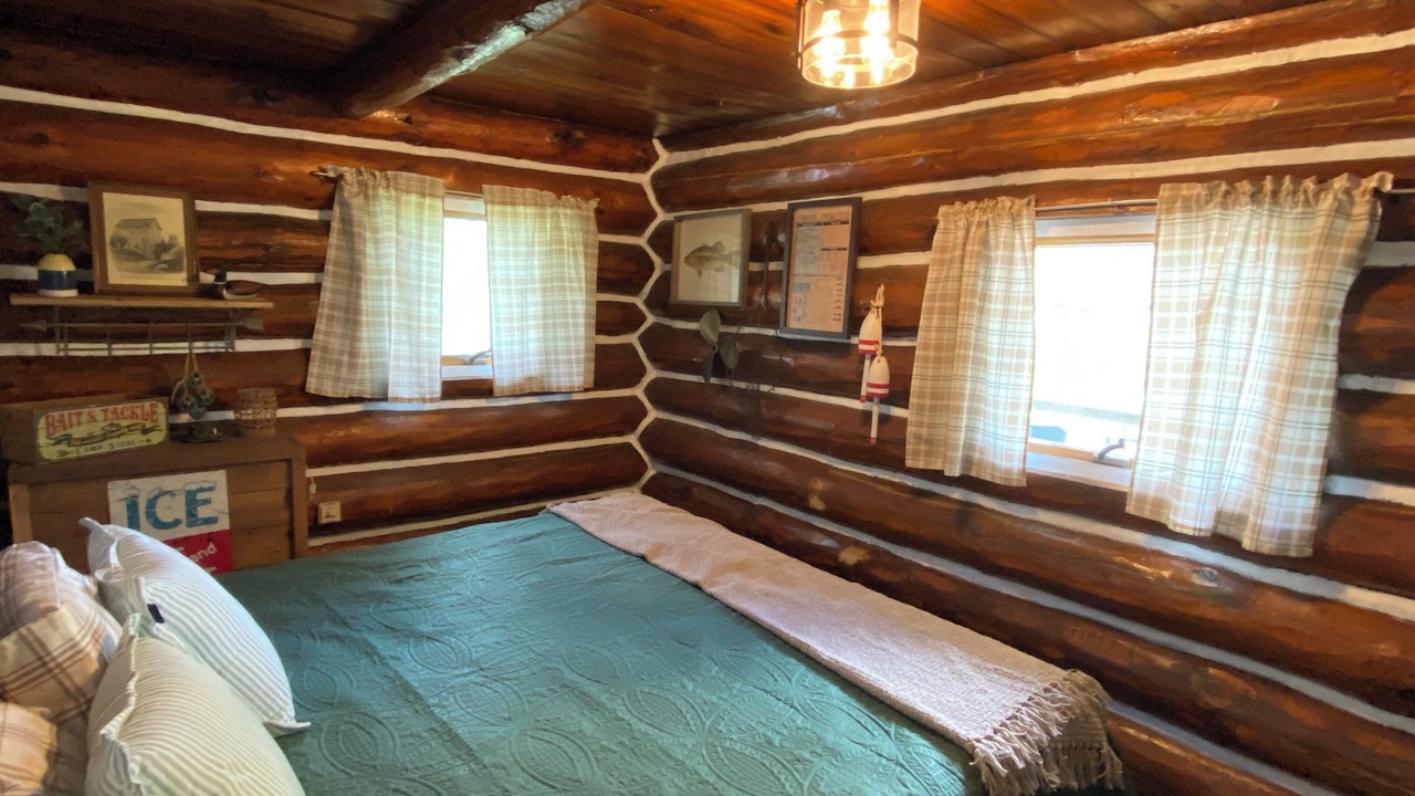 Photo of Bedroom in Arcade