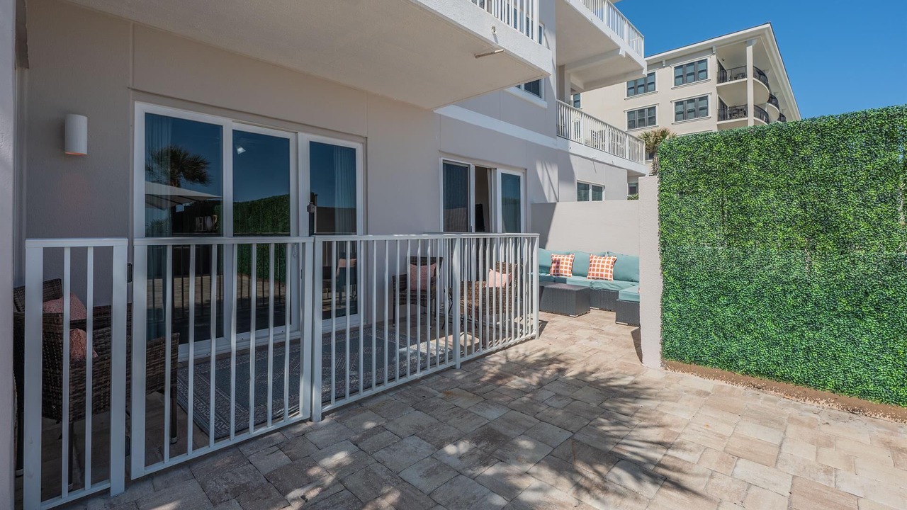 Photo of Patio Balcony in Crystal Beach
