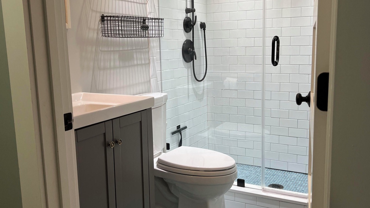 Photo of Bathroom in Great Neck
