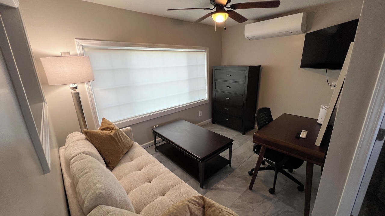 Photo of Livingroom in Mattydale
