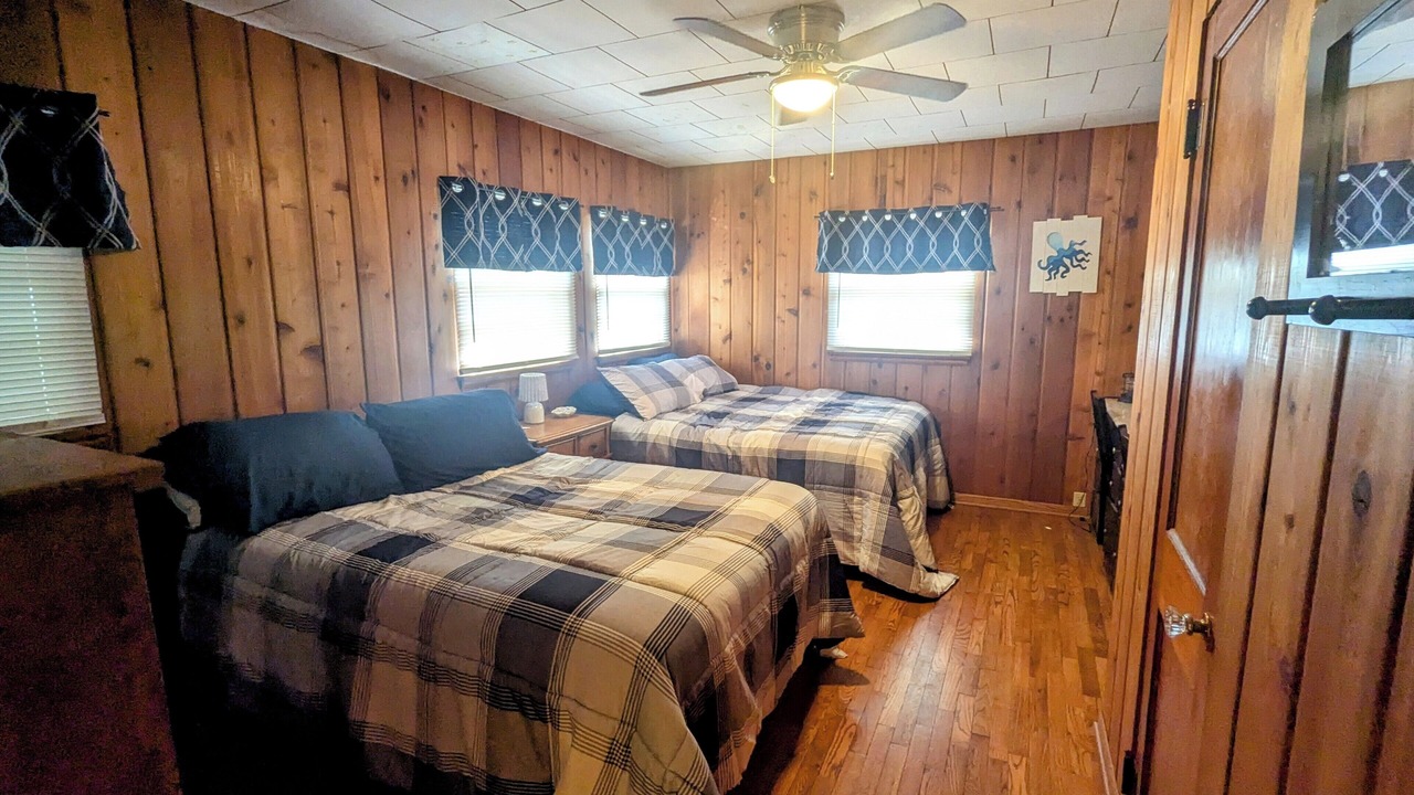 Photo of Bedroom in Bass Lake