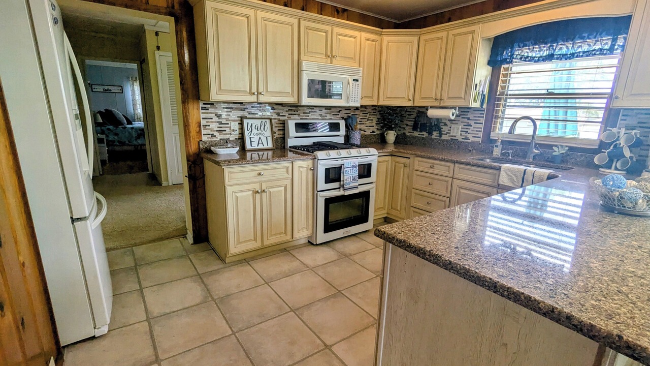 Photo of Kitchen in Bass Lake