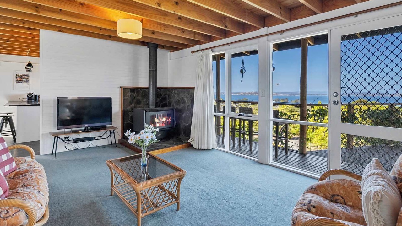 Photo of Livingroom in Blackmans Bay