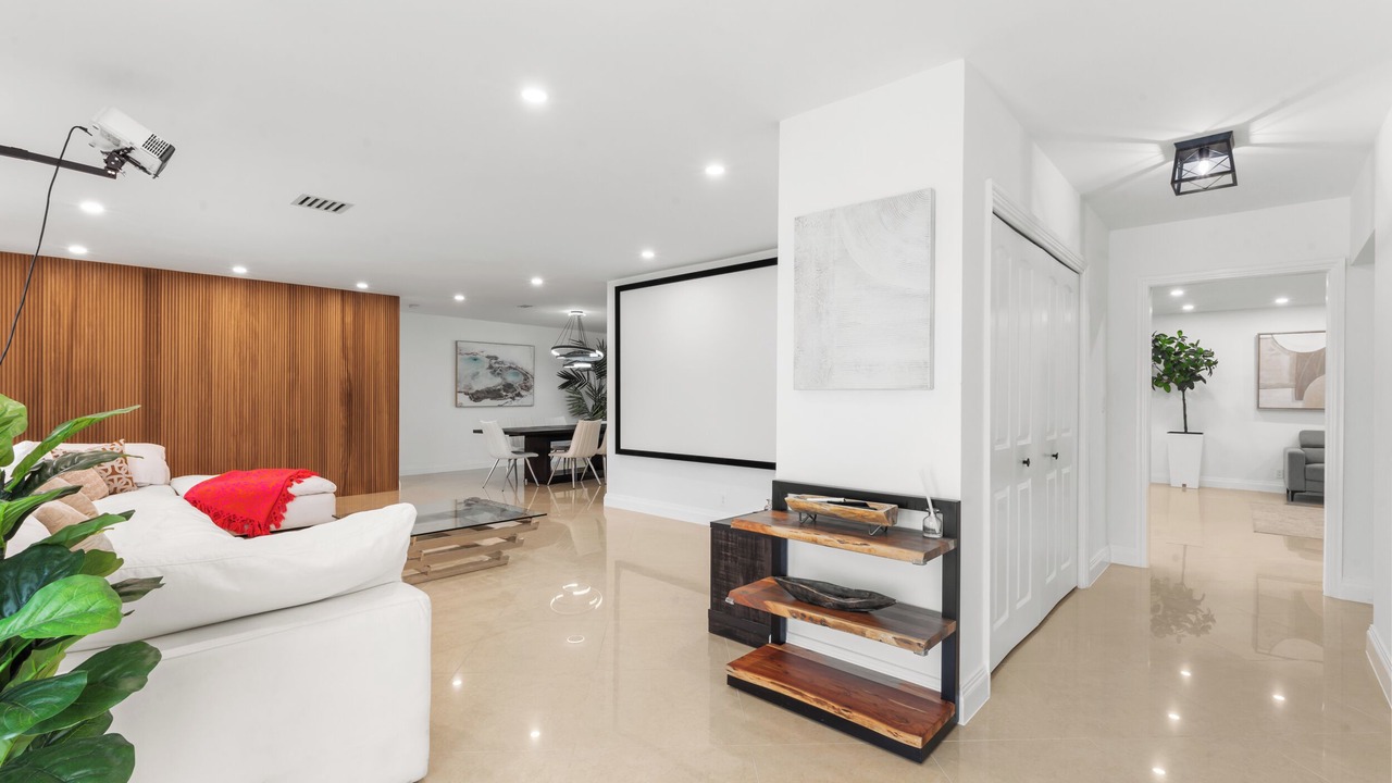 Photo of Bedroom in South Lake