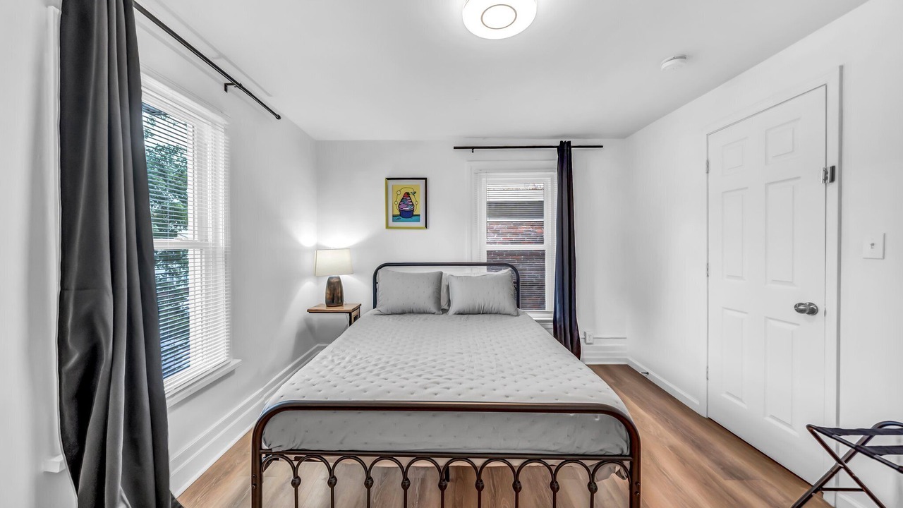 Photo of Bedroom in Niagara Falls