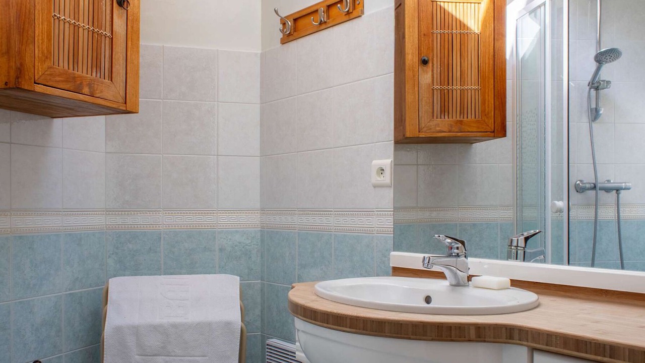 Photo of Bathroom in Matignon