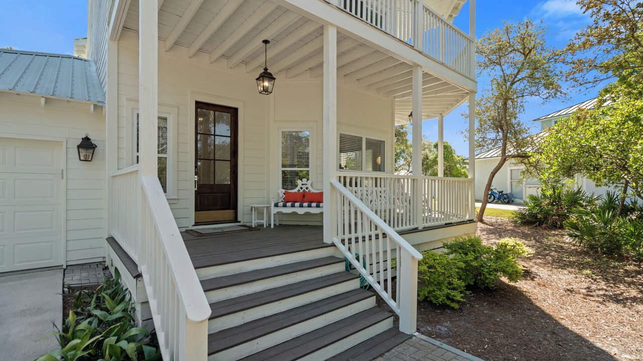 Photo of Outdoor in White's Gulfview