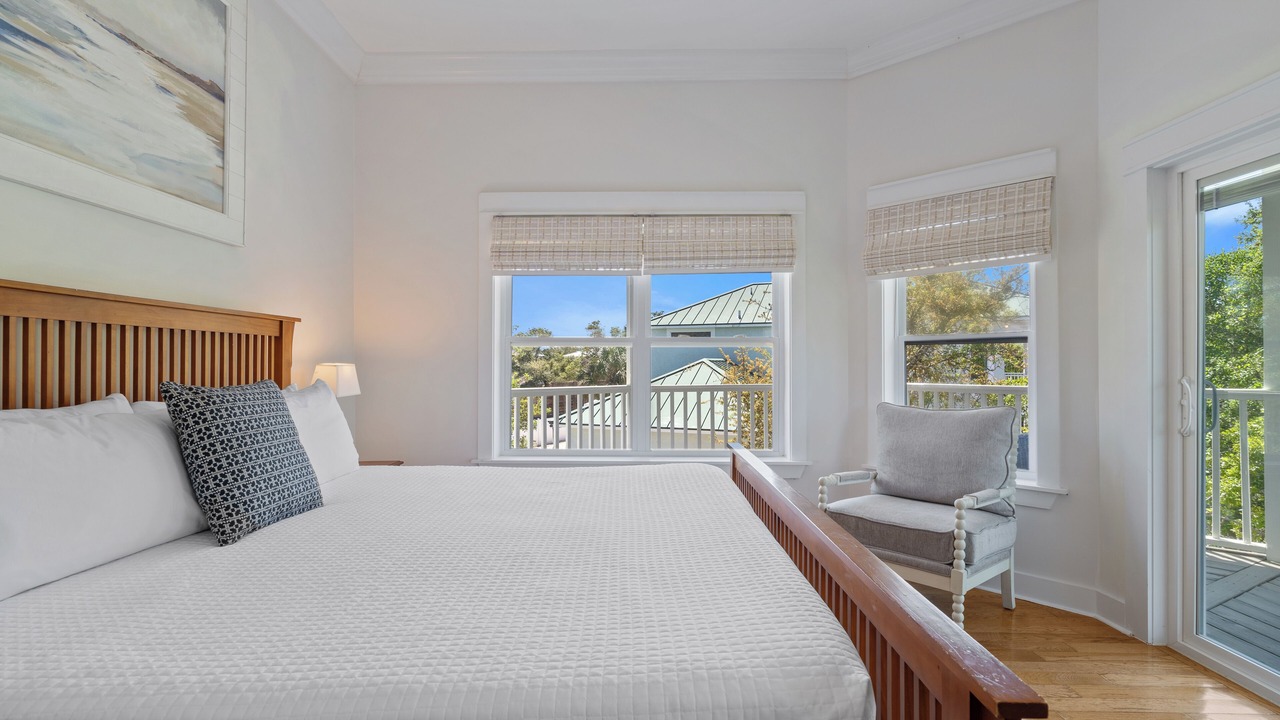 Photo of Bedroom in White's Gulfview