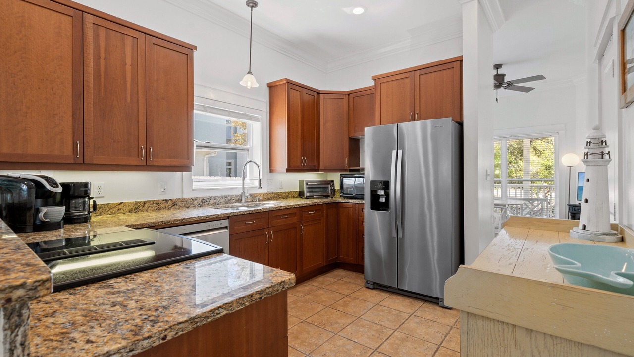 Photo of Kitchen in White's Gulfview