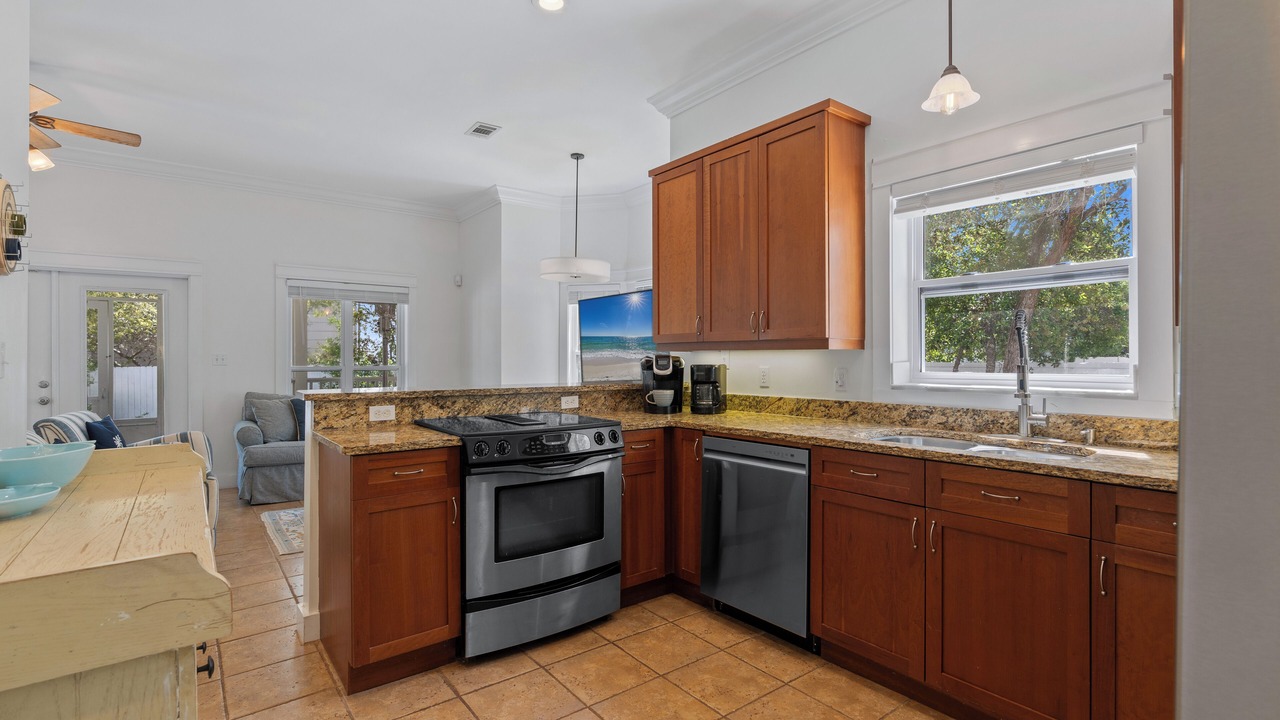 Photo of Kitchen in White's Gulfview