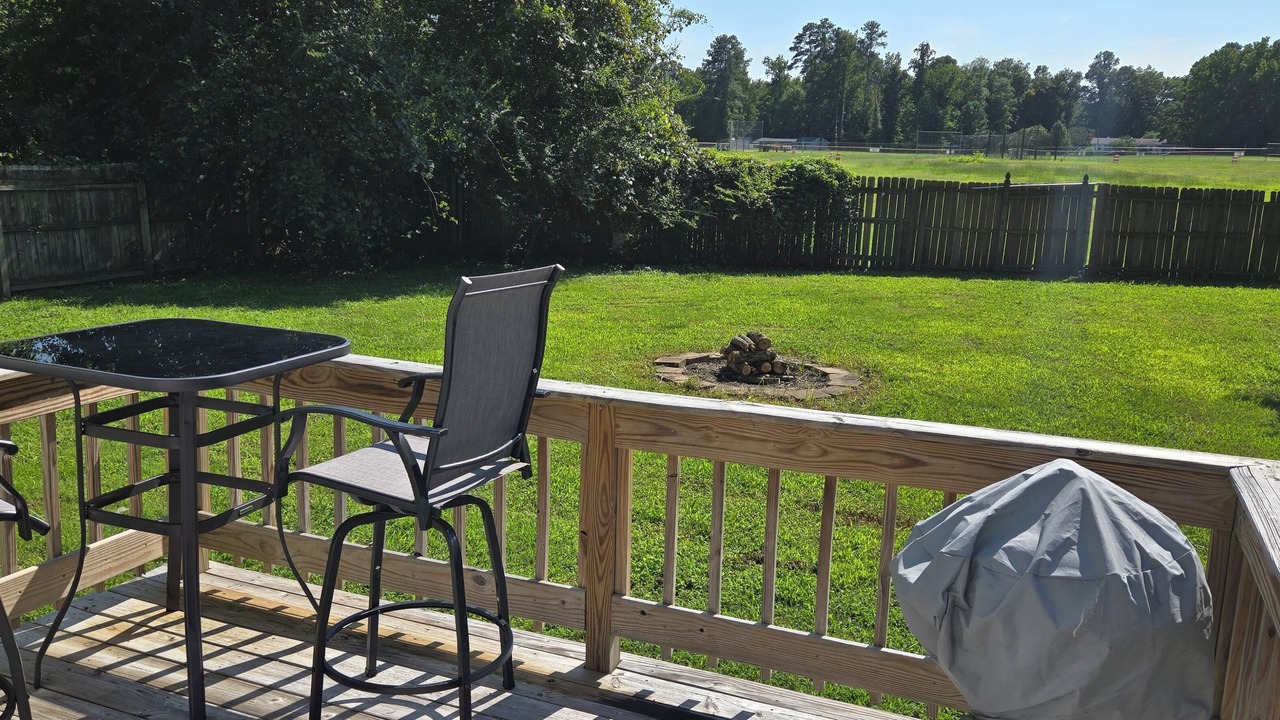 Photo of Outdoor in Quinton