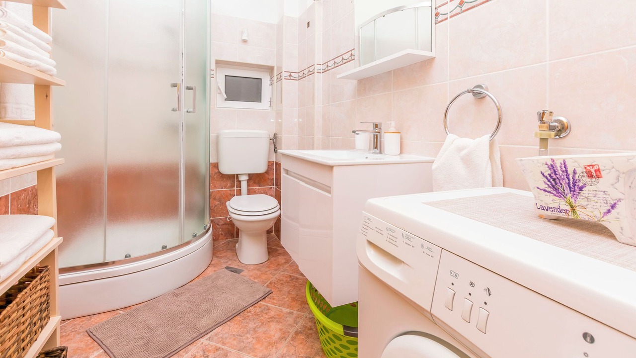 Photo of Bathroom in Velim