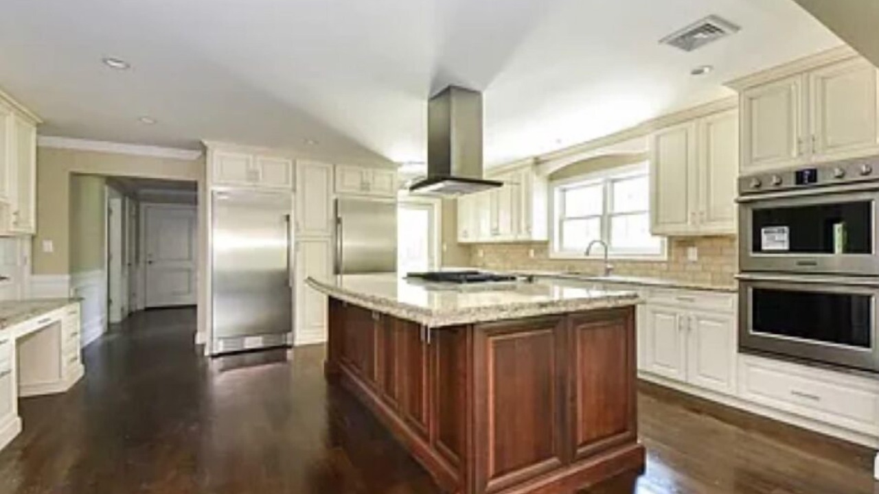 Photo of Kitchen in Plainview