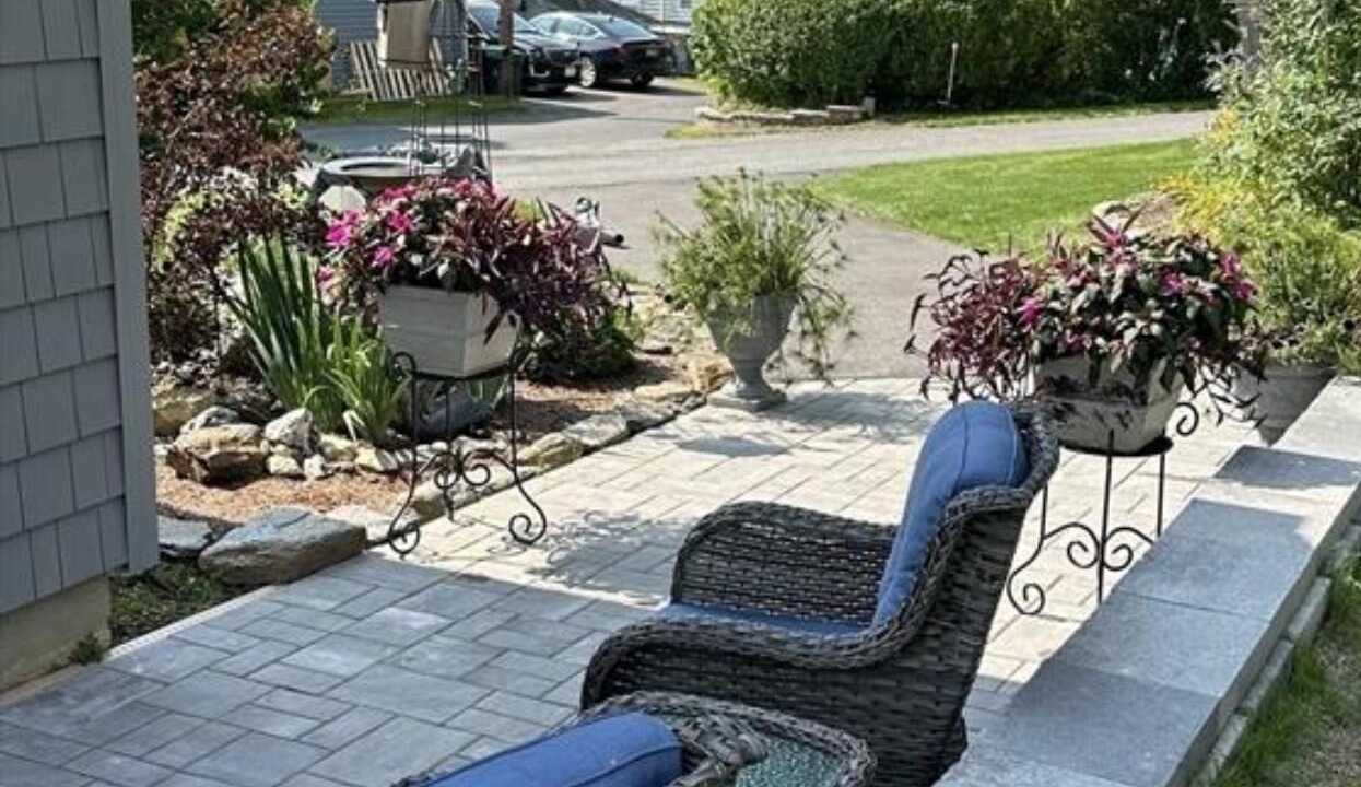 Photo of Patio Balcony in Pittsfield