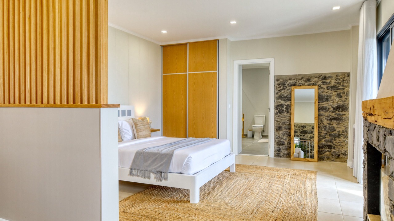 Photo of Bedroom in Calheta