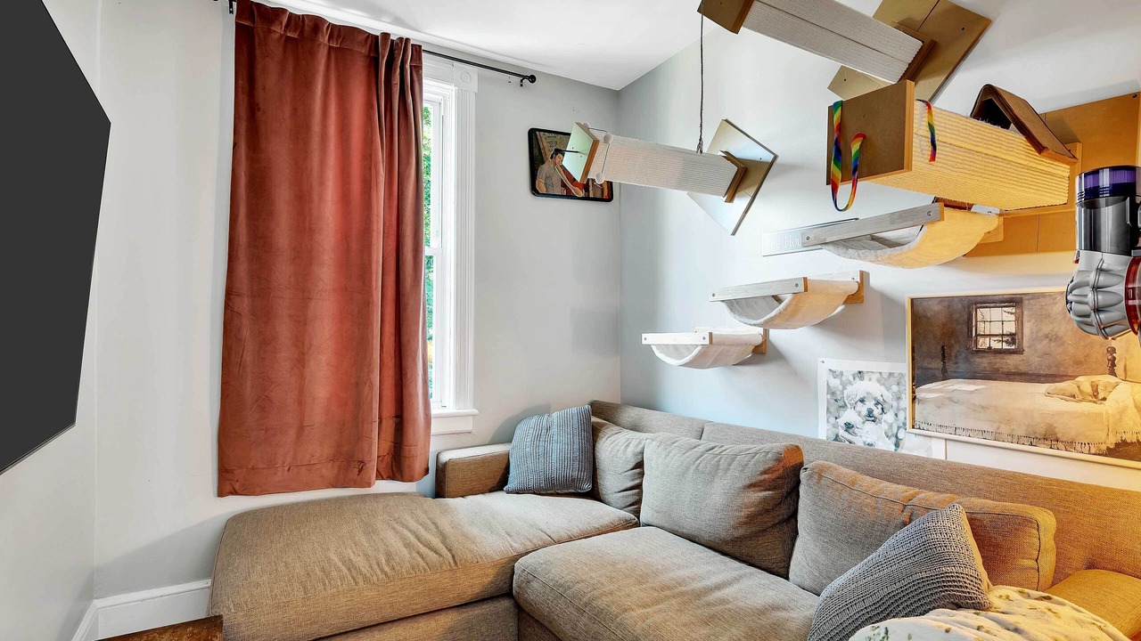Photo of Livingroom in Troy