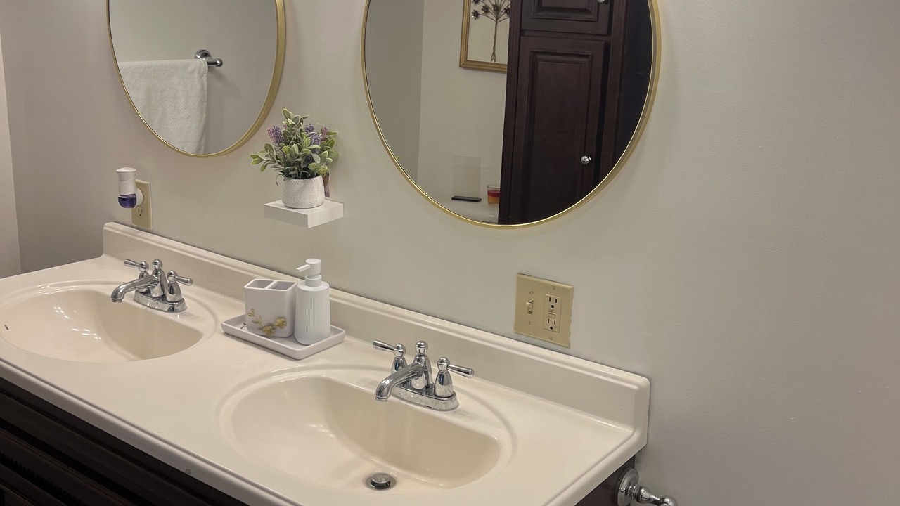 Photo of Bathroom in Cooperstown