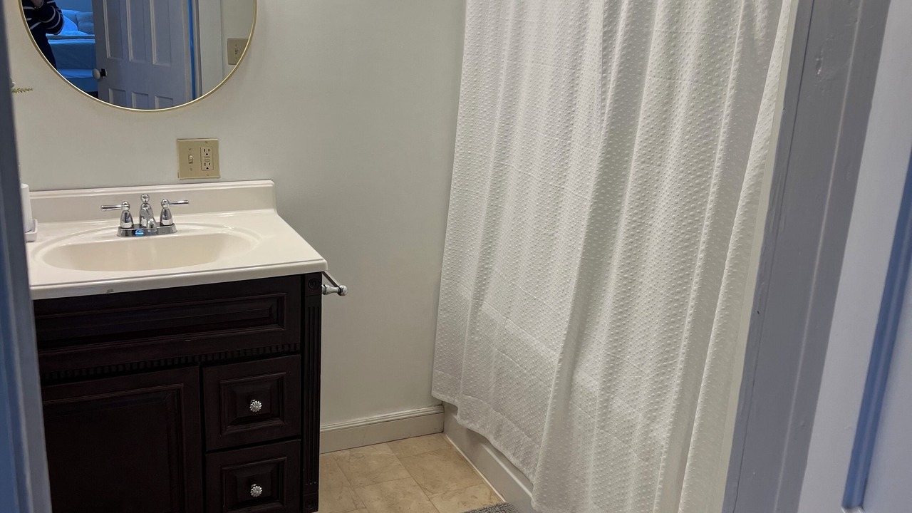 Photo of Bathroom in Cooperstown