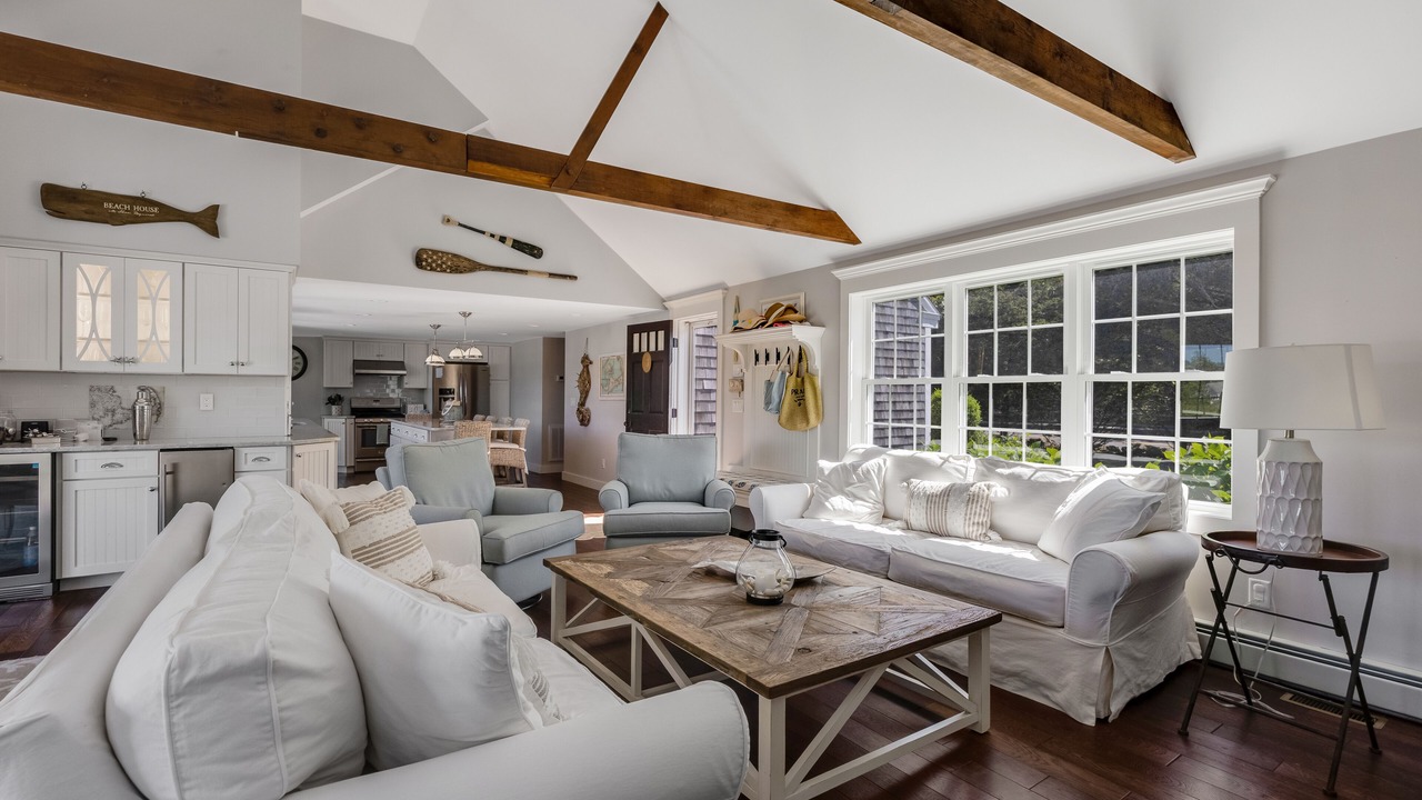 Photo of Livingroom in Bass River