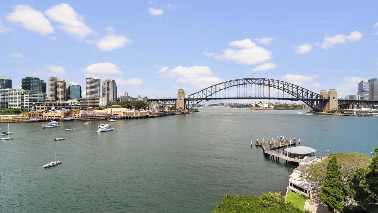 Photo of Others in McMahons Point