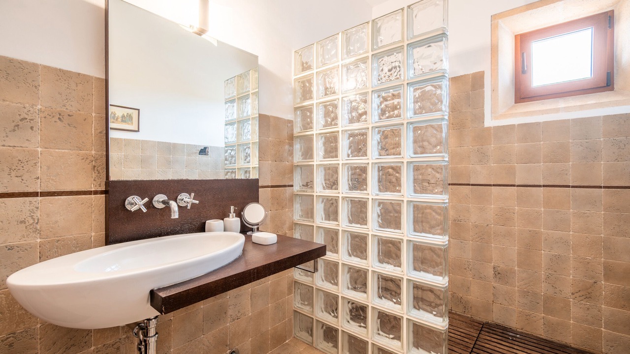 Photo of Bathroom in Campos