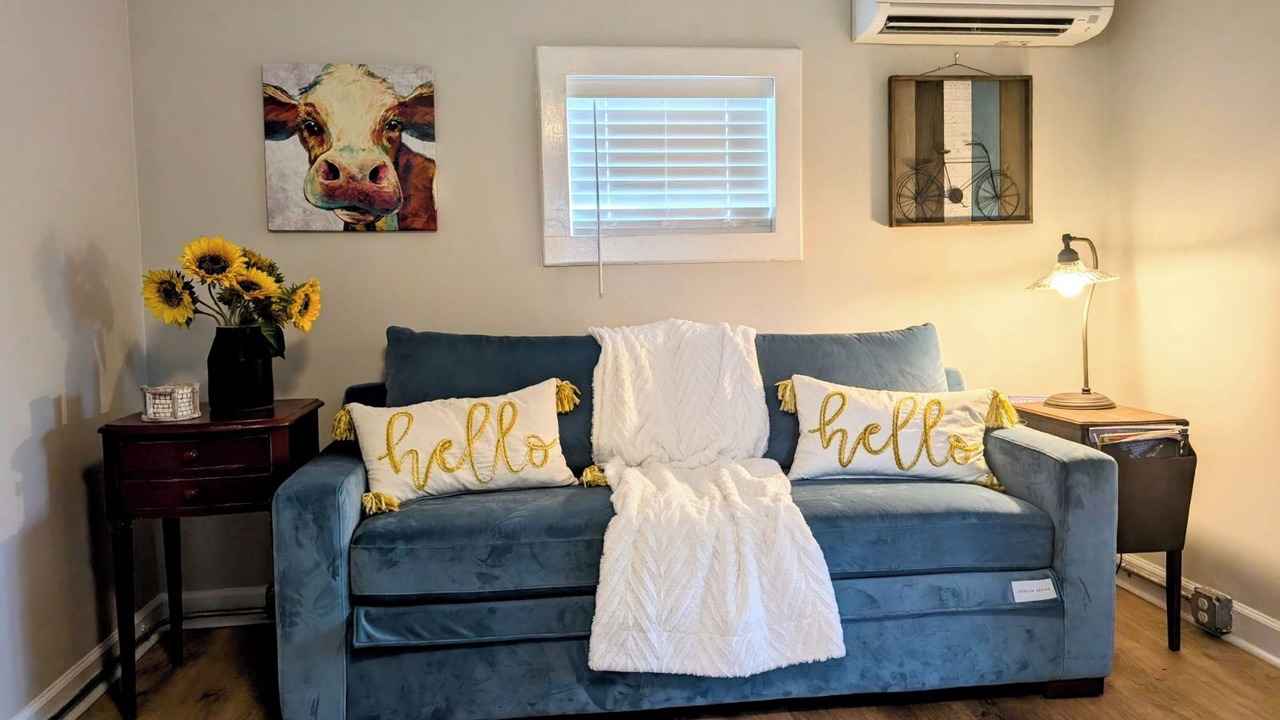Photo of Livingroom in Lexington