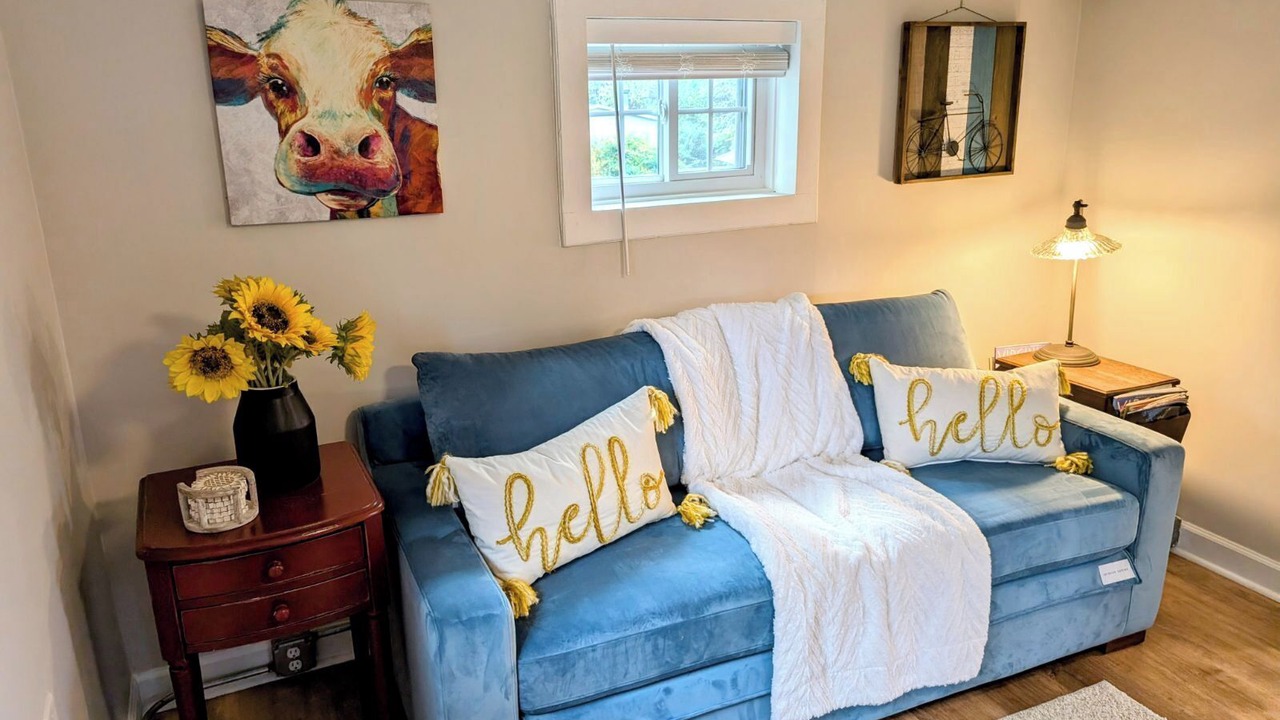 Photo of Livingroom in Lexington
