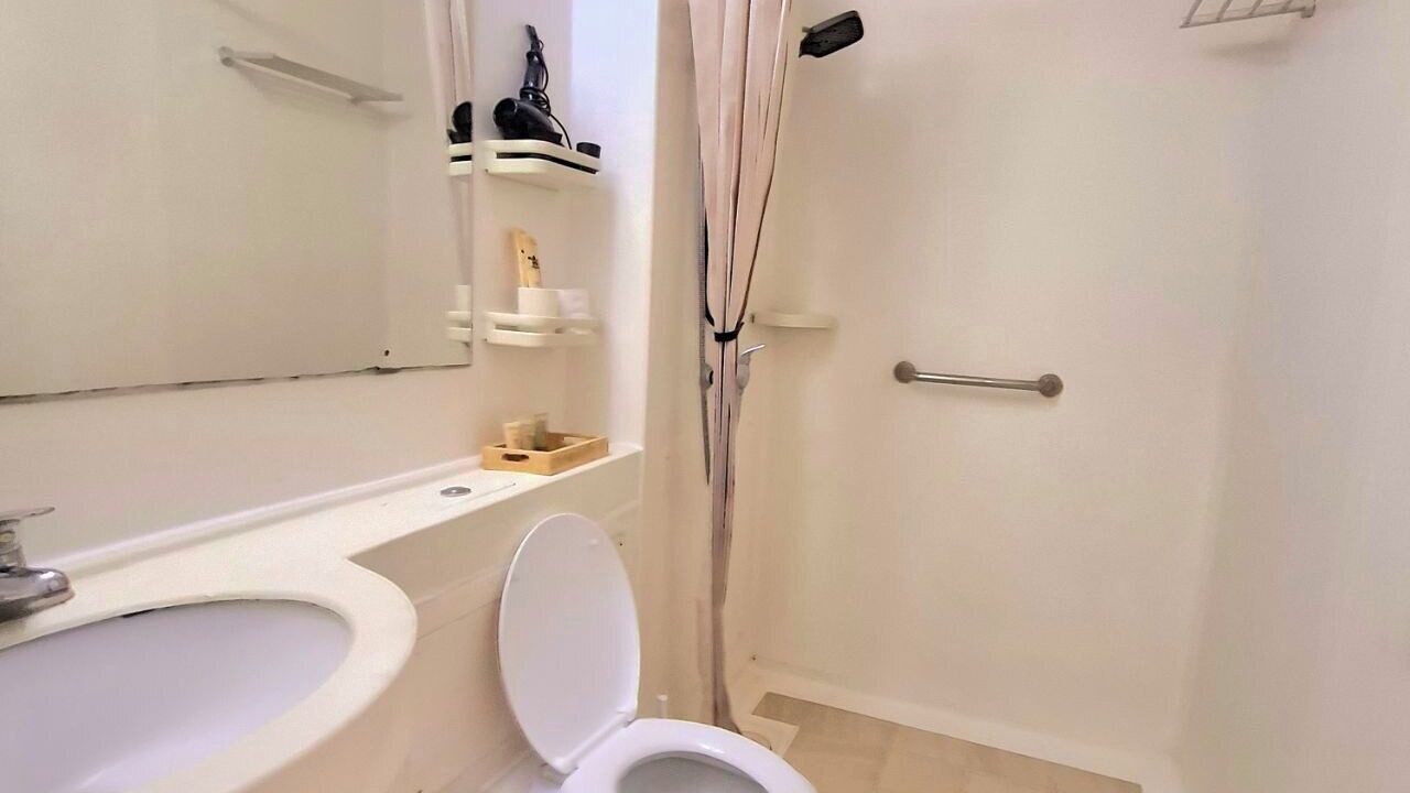 Photo of Bathroom in Malate