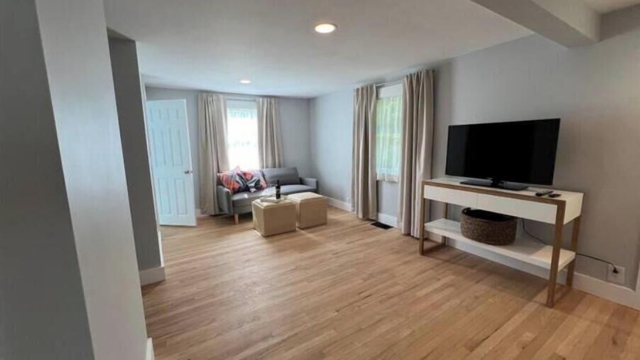 Photo of Livingroom in Cohasset