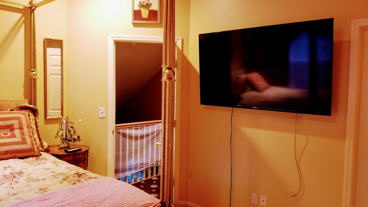 Photo of Bedroom in Huntington Station