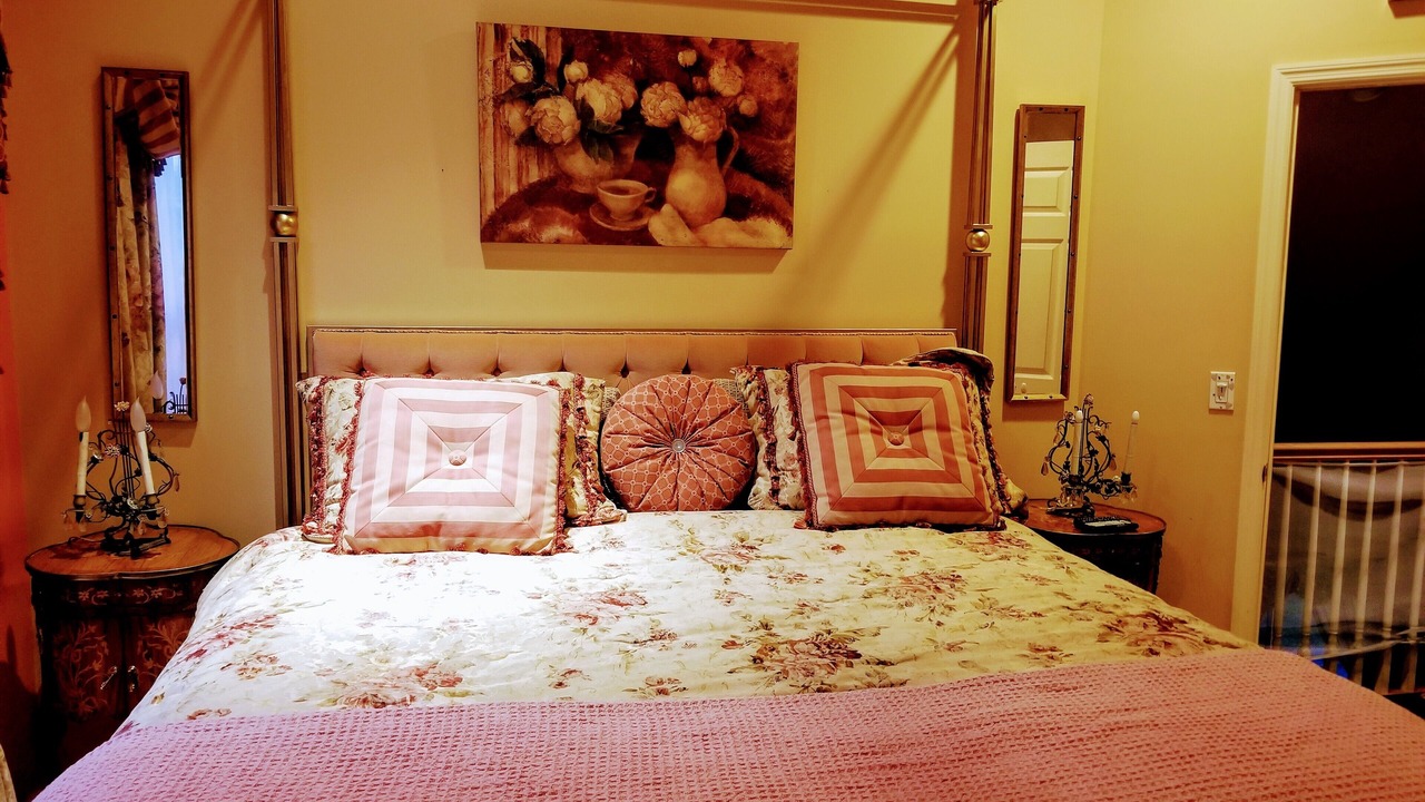 Photo of Bedroom in Huntington Station